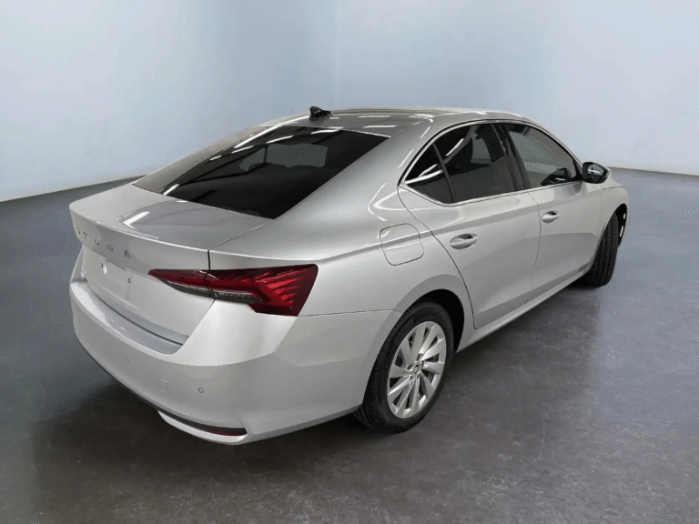 octavia sedan 12