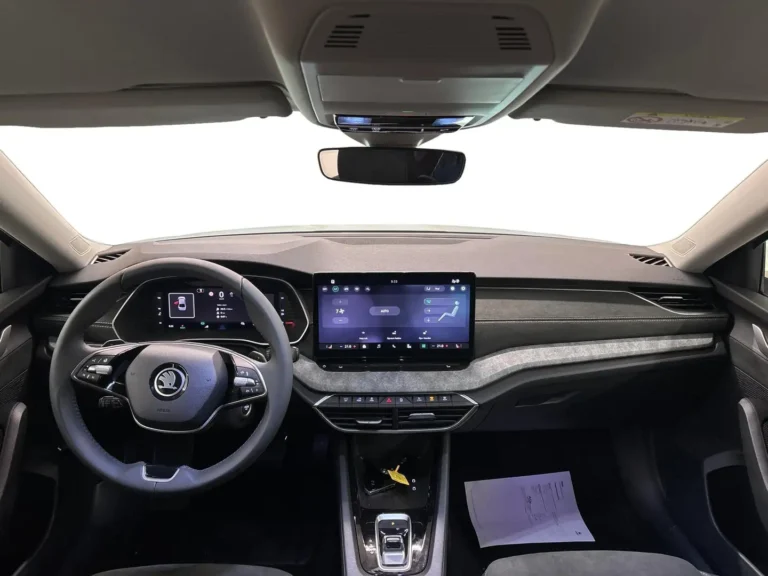 octavia sedan 15
