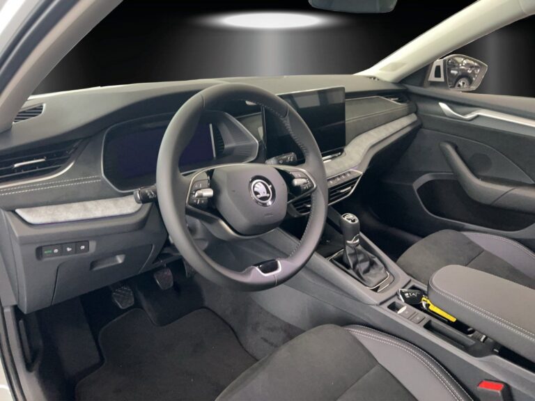 octavia sedan 5