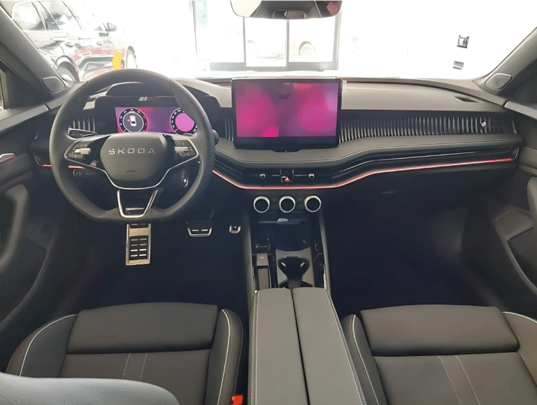 superb sedan 5